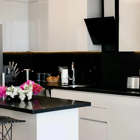 Albatros - Luxurioese Direkt Am - Pool - Golf 아파트