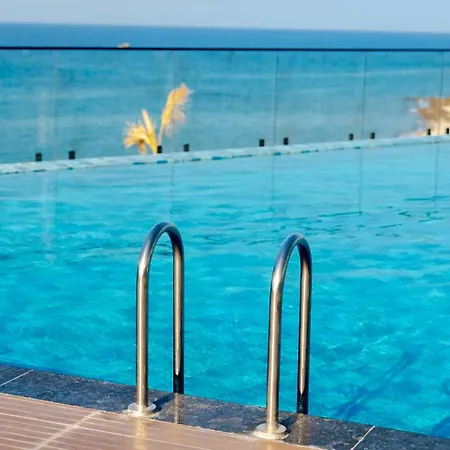 Albatros - Luxurioese Direkt Am - Pool - Golf Апартаменты